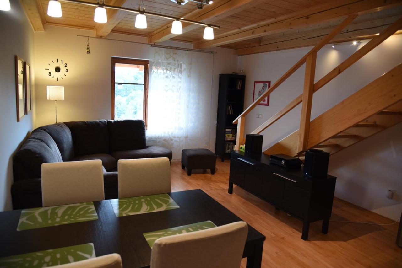 Apartmán Mezi Kopci - Mid Hills Apartment Roudnice Buitenkant foto